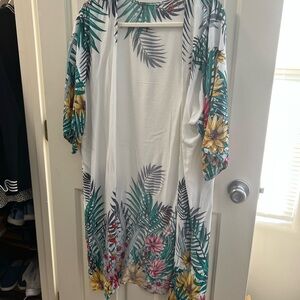 Unlisted Tropical Print Kimono Robe - White and Green